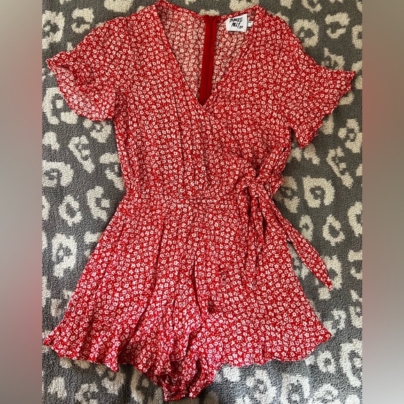 Princess Polly Pants - Princess Polly romper